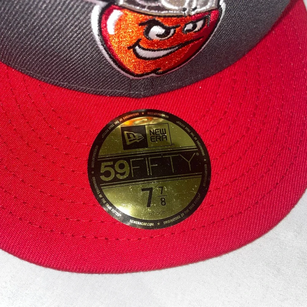 New Era 59FIFTY Fort Wayne TinCaps MiLB Fitted Hat‎ Grey Red 7 7/8